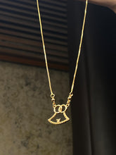 Aesthetic golden locket chain | Elegant Style | Stylish Women Necklace