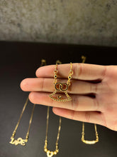 Aesthetic golden locket chain | Elegant Style | Stylish Women Necklace