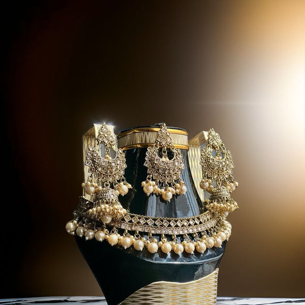 Elegant Choker Jhumka Tika set | Kundan Jewelry