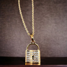 Lock Chain Locket | Trendy Lockets