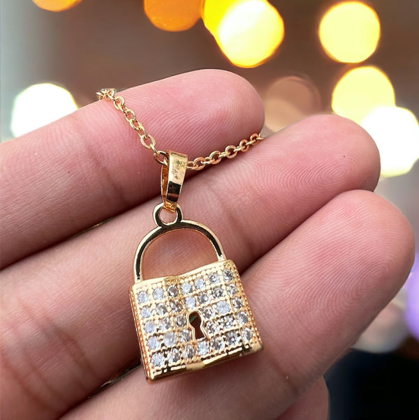 Lock Chain Locket | Trendy Lockets